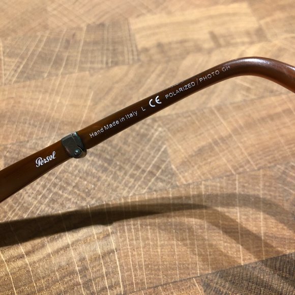 Authentic Persol Men's Folding Designer Sunglasses - 714 Style - Polarized - Picture 2 of 8